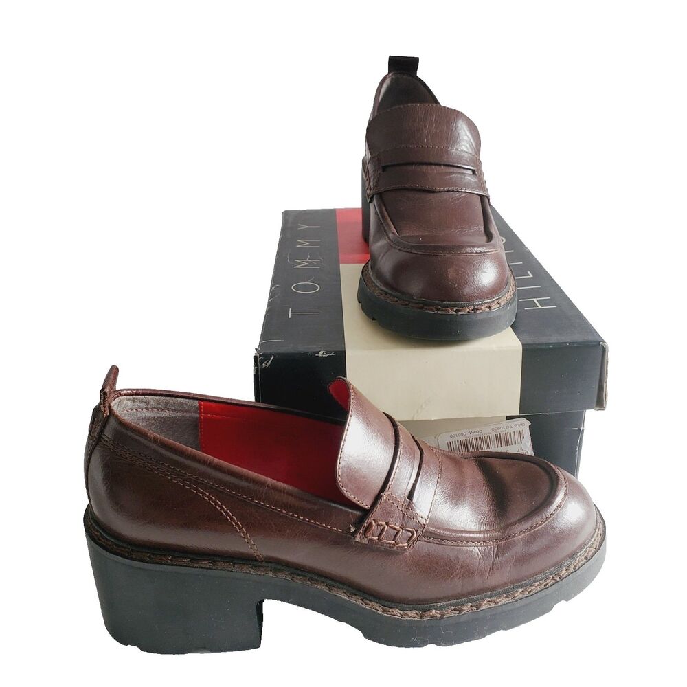 Vintage Tommy Hilfiger Women’s Loafers 6.5 Brown Chunky Heel Penny Platform Y2K